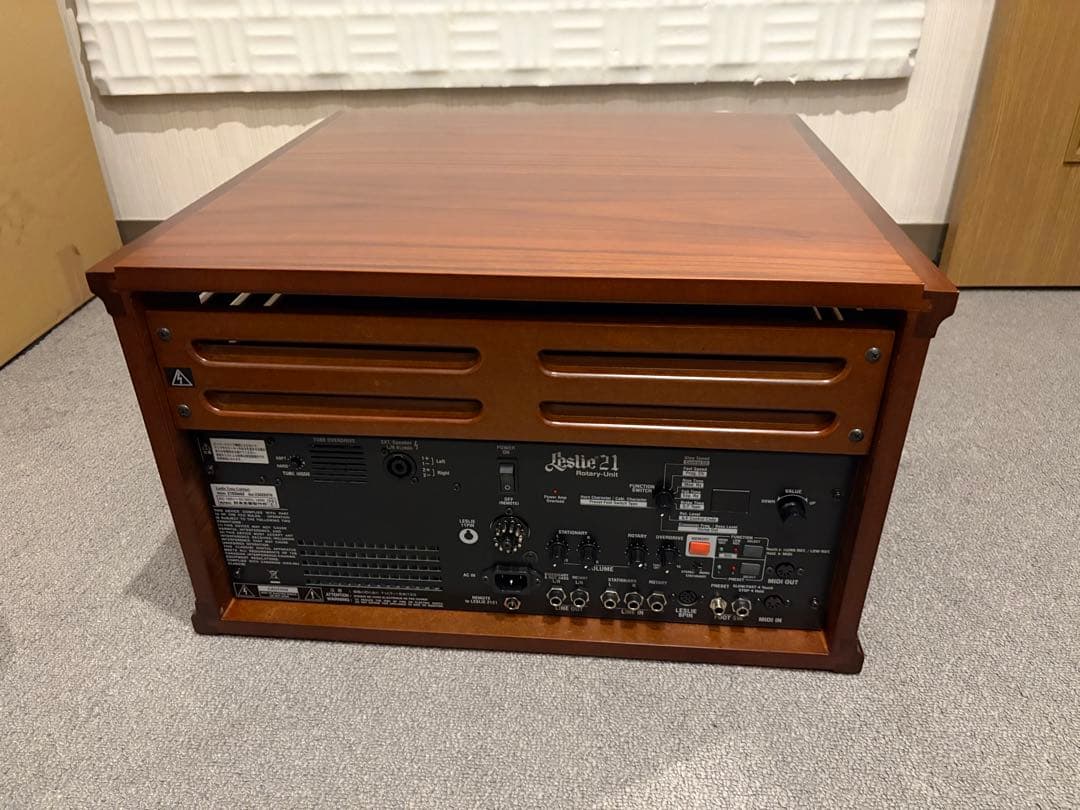 マ*ー様 【ほぼ新品】オルガン レスリースピーカー Leslie 21 2103