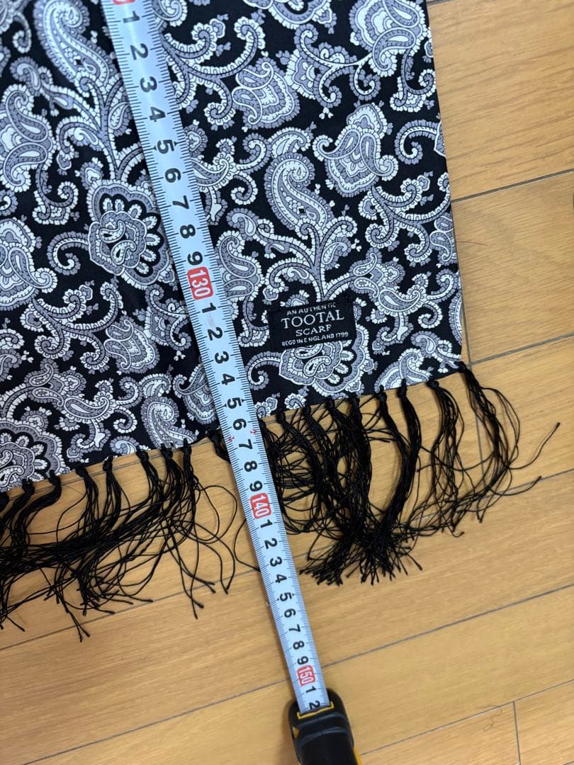 【美品】tootal シルクスカーフ　ペイズリー柄