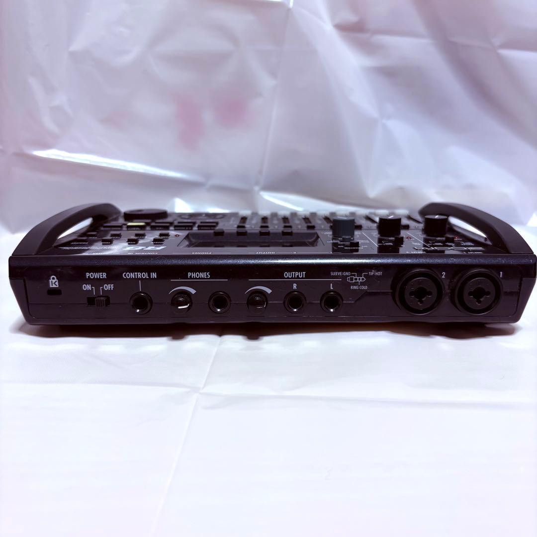 Zoom R8 MTR マルチトラックレコーダー