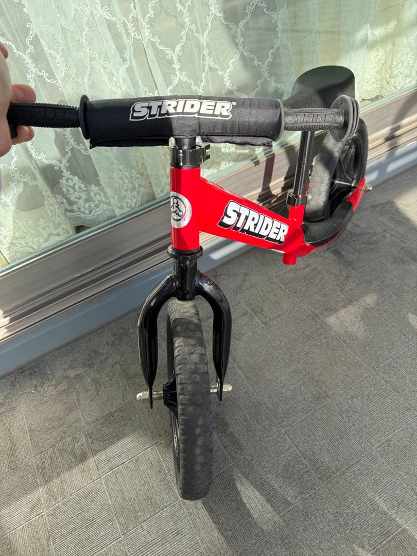 STRIDER バイク レッド 12インチ