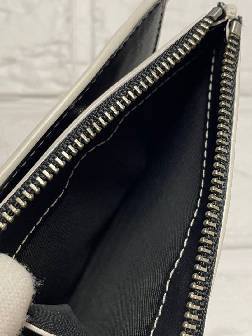 【美品】MARC JACOBSマークジェイコブス　コンパクト　折財布❤︎