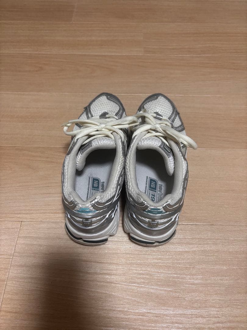 ニューバランス 1906 26.5cm 美品‼️