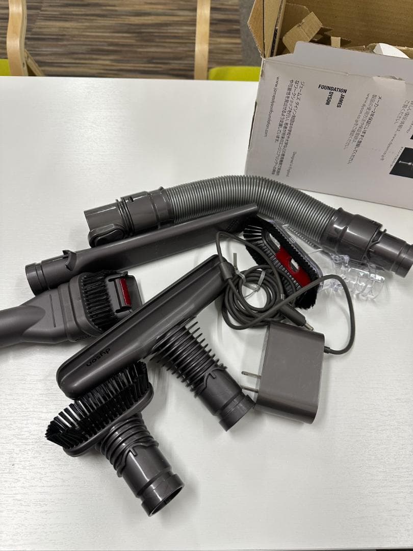 涯*様 Dyson v6 mattress 中古品 掃除機 クリーナー A328
