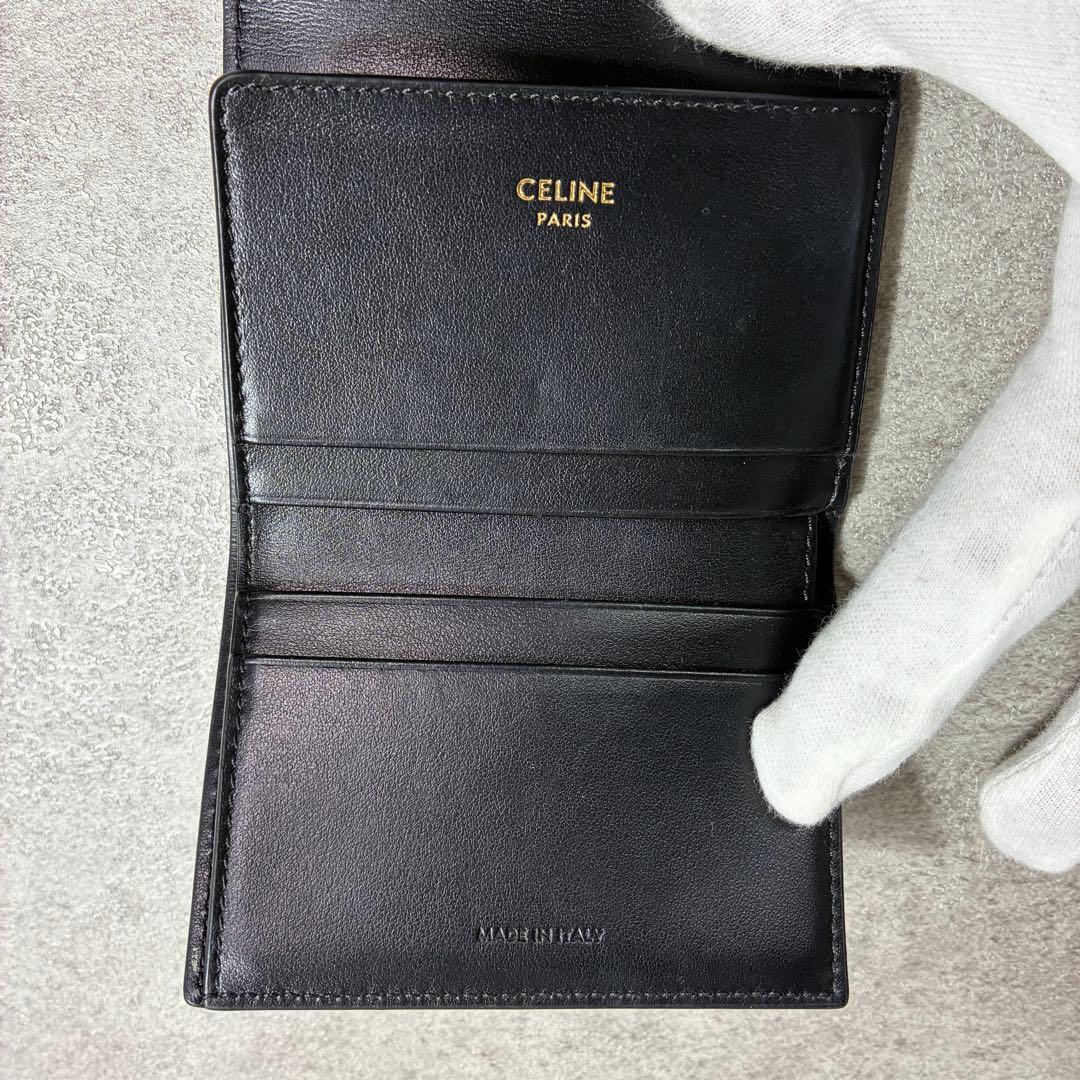 あ*き様 美品✨CELINE セリーヌ デカロゴ金具 ケース付　コンパクト