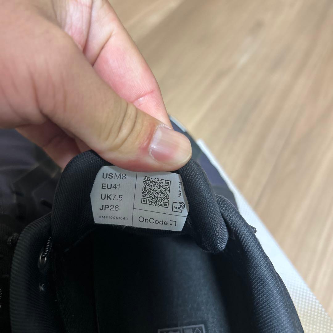On Cloud6 Waterproof 26センチ