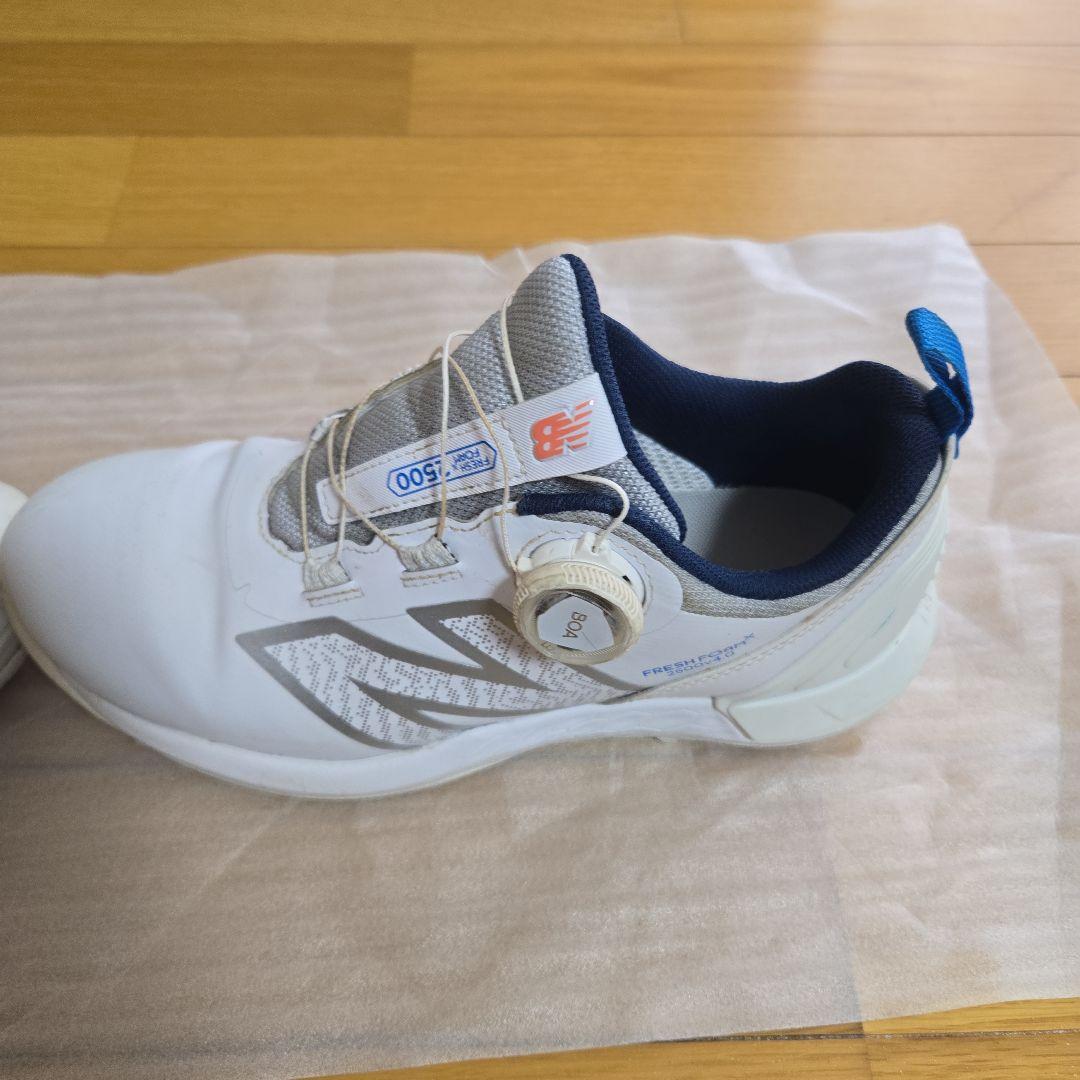 New Balance 005 女性用ゴルフシューズ ホワイト/ブルー