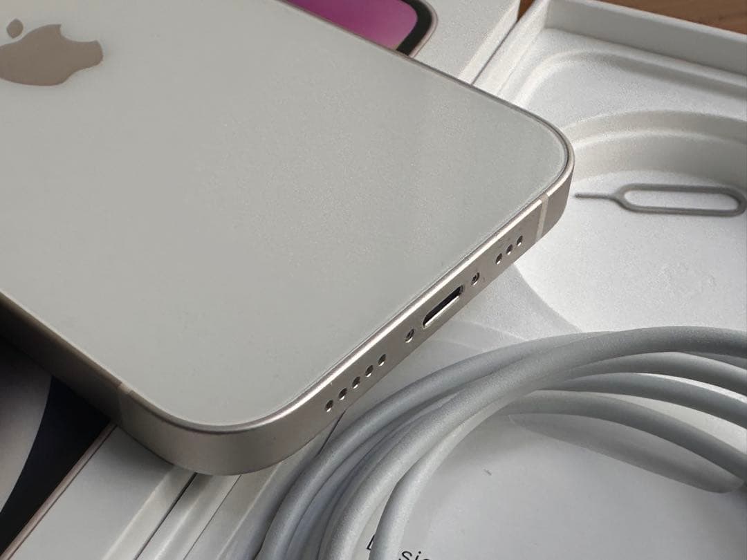 美品最終価格　Apple iPhone 14 白　256GB バッテリー83%