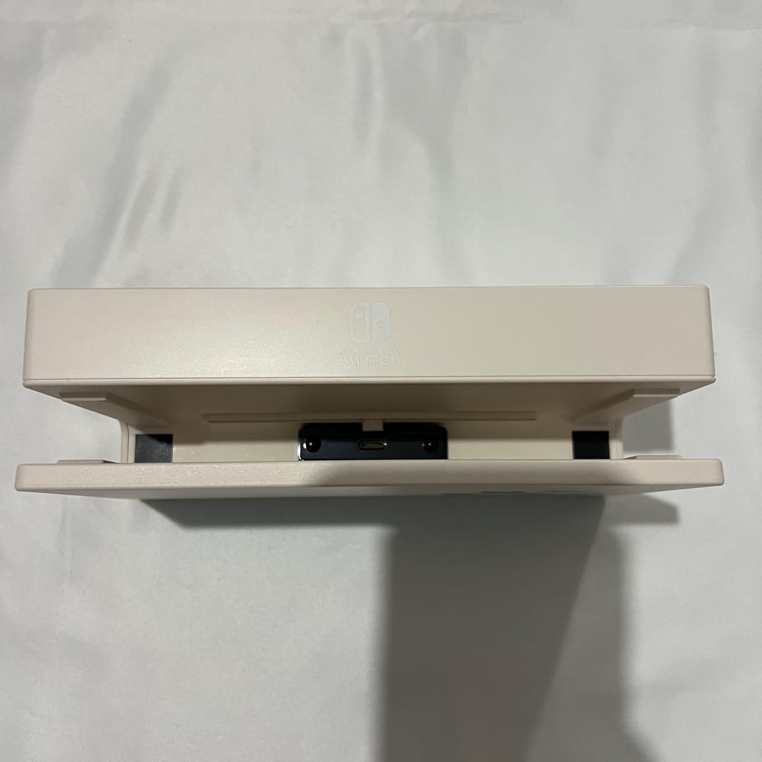 【美品】Nintendo Switch あつまれどうぶつの森 本体