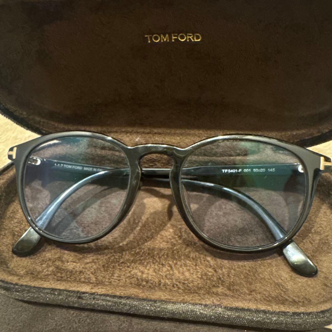 メル　TOM FORD サングラス　TF5401-F 001