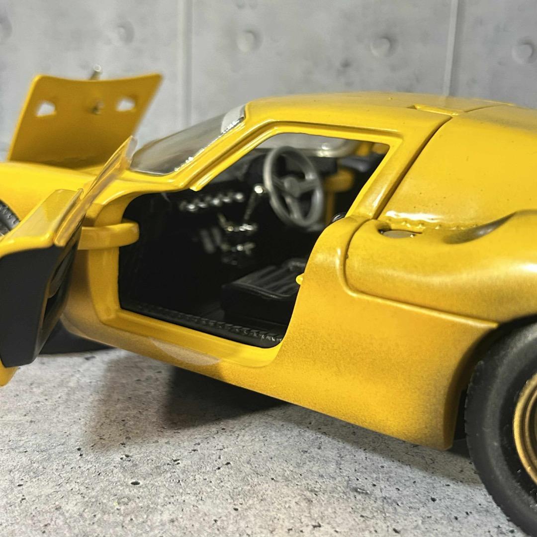 ミニカー 1/18 Hot Wheels Ferrari 250 LM