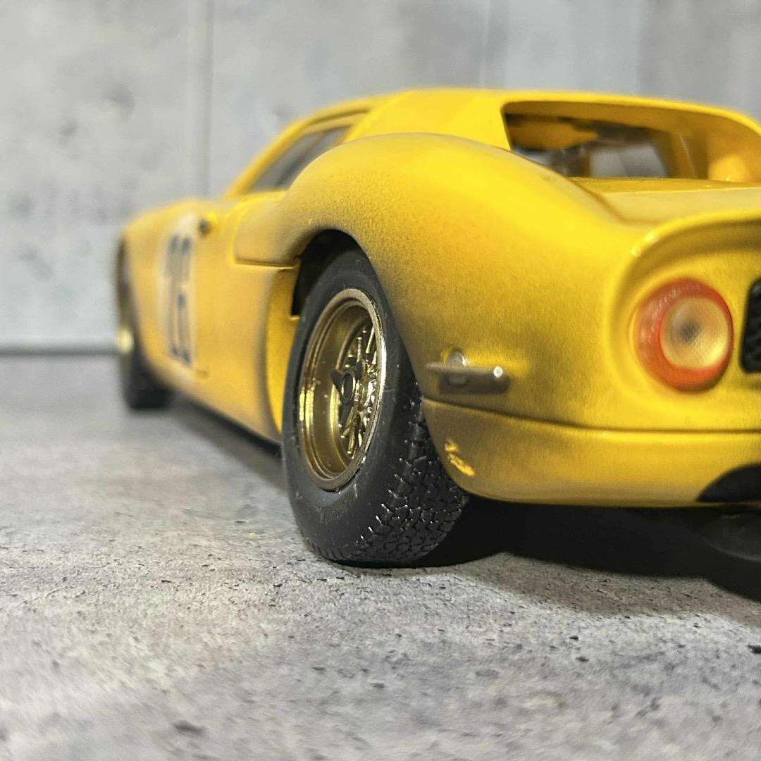 ミニカー 1/18 Hot Wheels Ferrari 250 LM