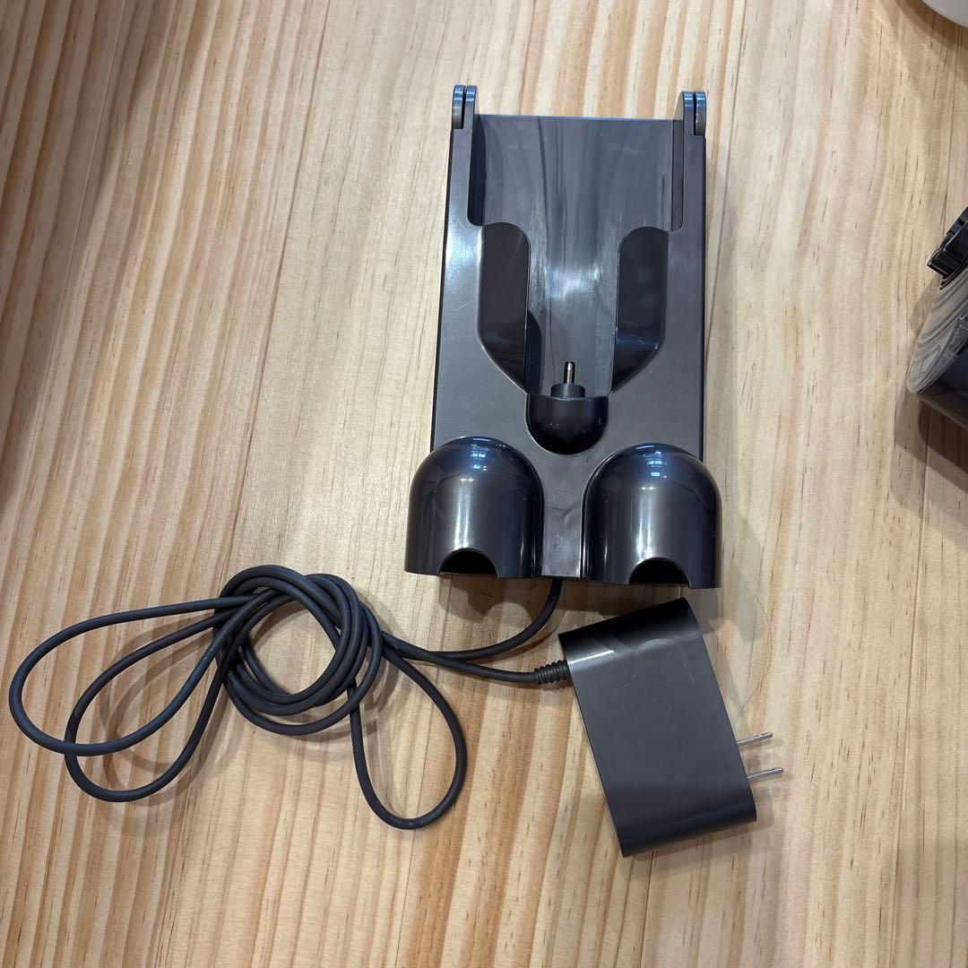 ダイソン　sv18 本体