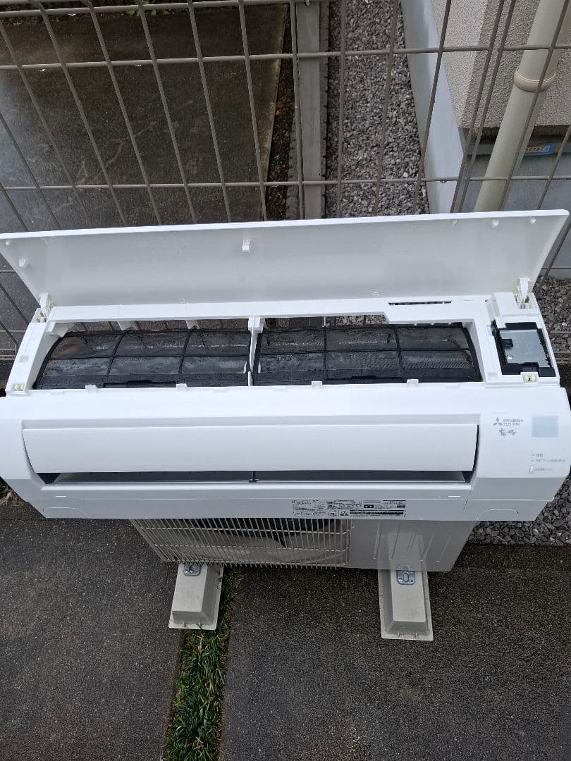 三菱電機 エアコン MSZ-GV2223-W 本体