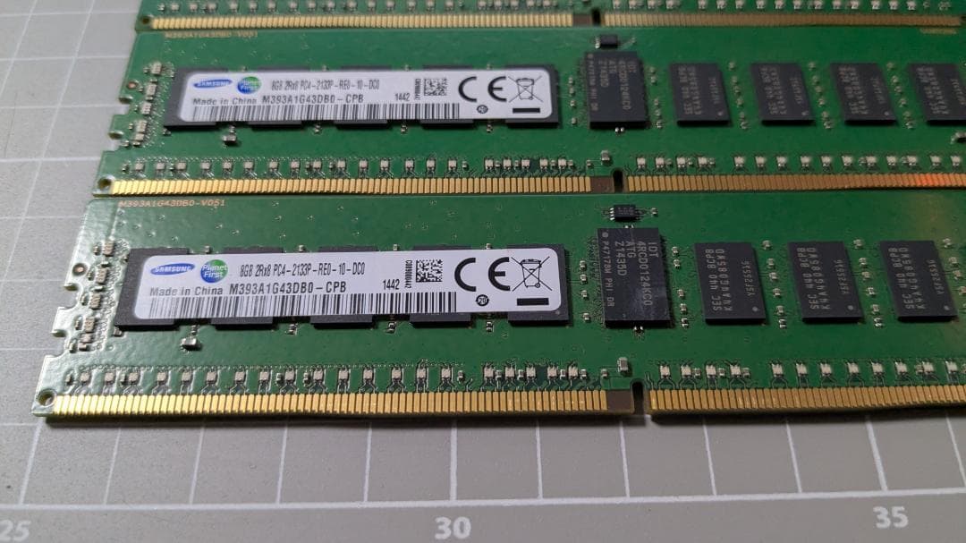 DDR4 8GB メモリ 16枚セット ECC※　合計128GB