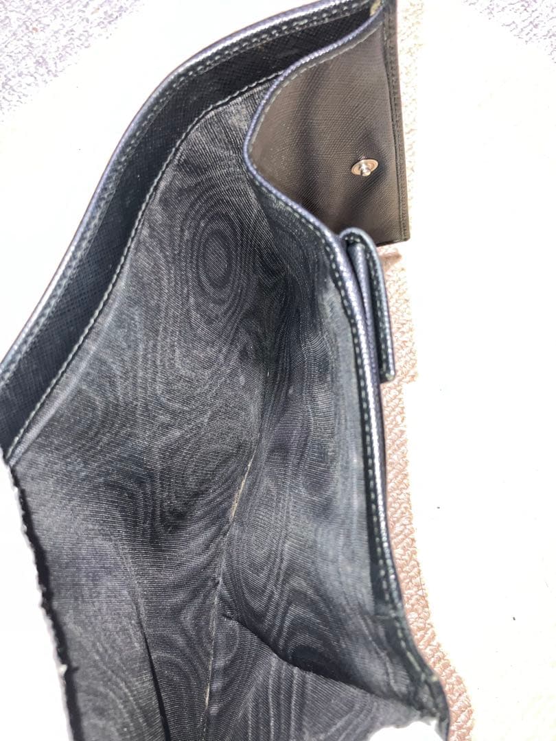 PRADA ブラック 三つ折り財布 プラダ