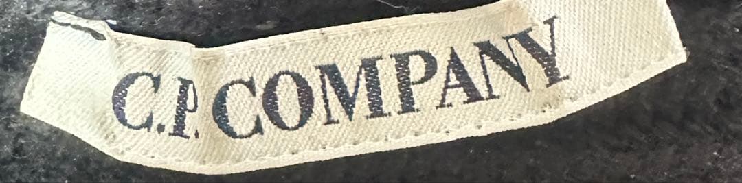 cp company ニットキャップ　ゴーグル