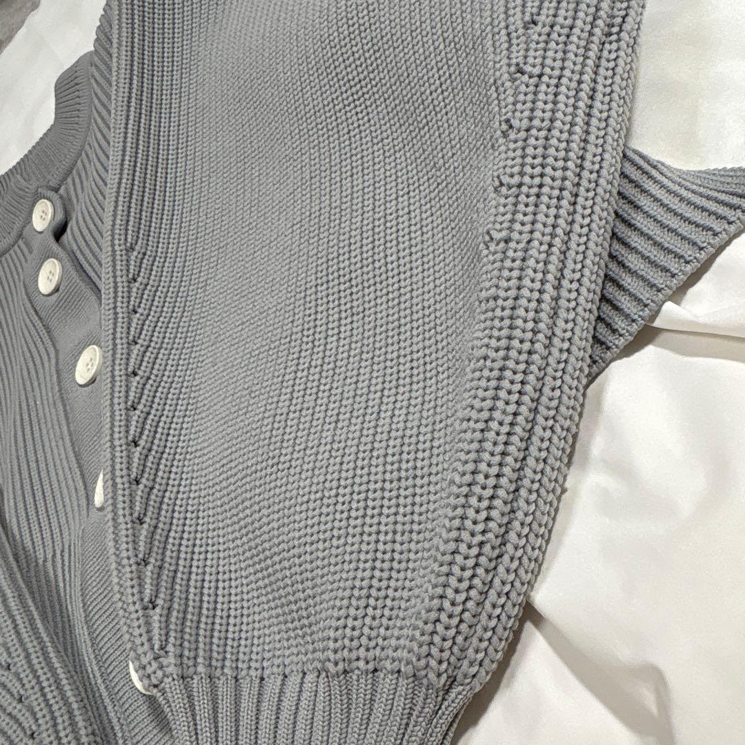 新品✨ADAMETROPEペプラニコンビニットカーディガンサステナブルWEB限定