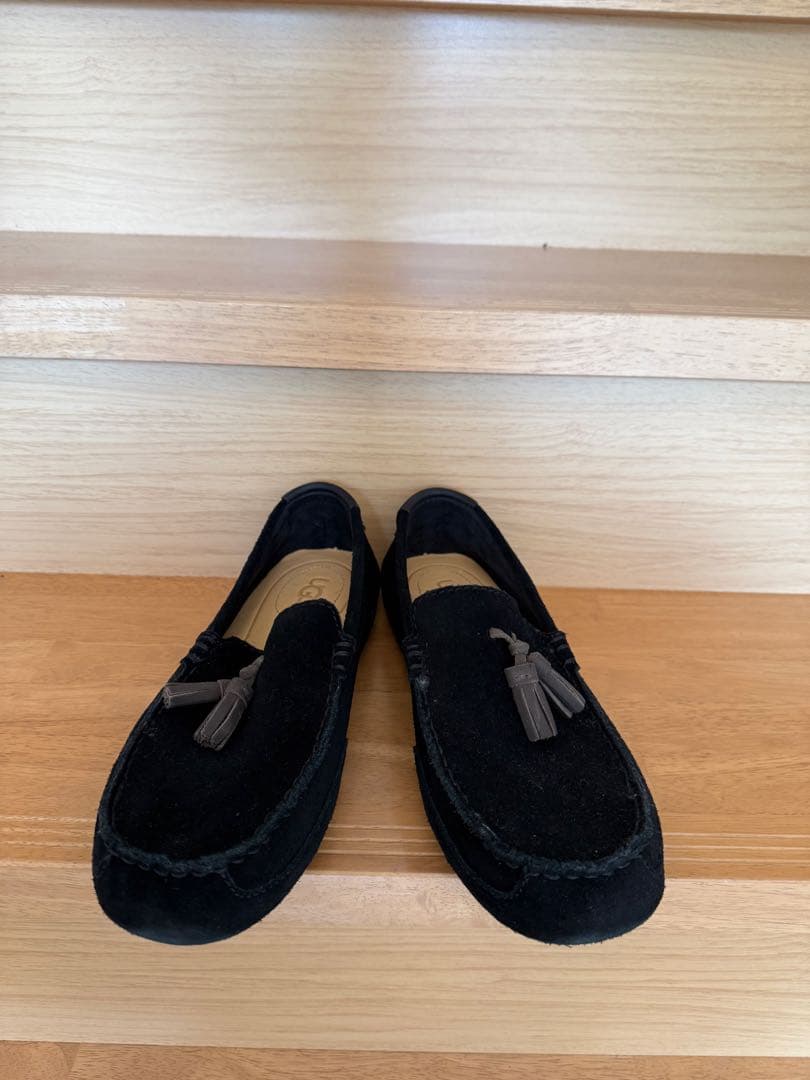 新品未使用　UGGサイズ28cm