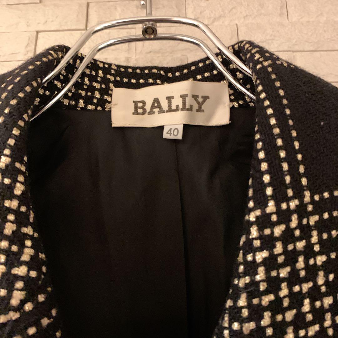 BALLY ヴィンテージジャケット　イタリー製　肩パッド入り　金ボタン　バブリー