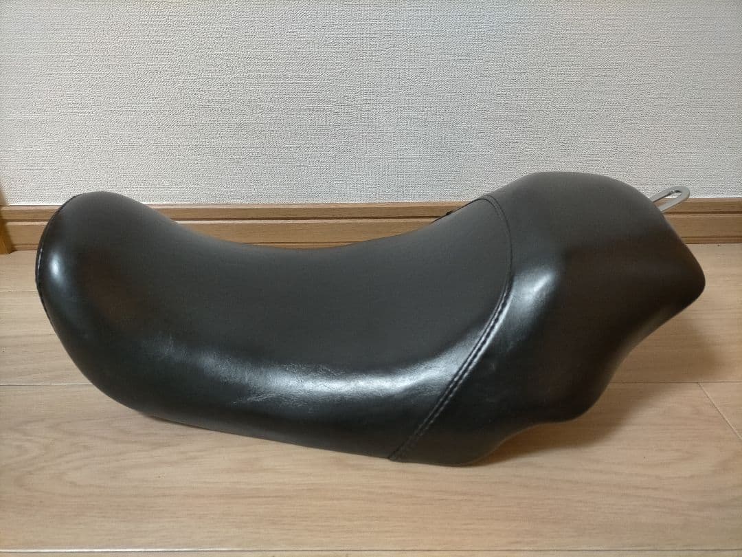 【だいちん】ラペラ ソロシート ハーレーダビッドソン ダイナ用