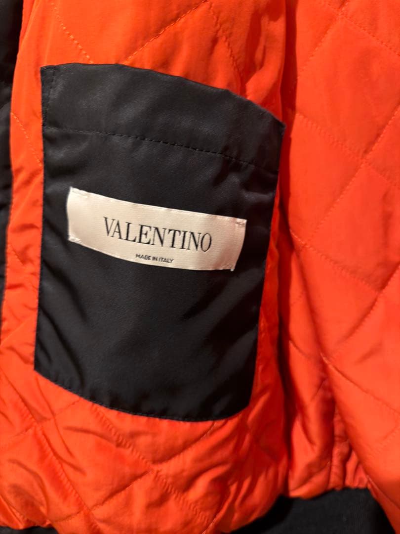 VALENTINO ブラック ブルゾン VLTN