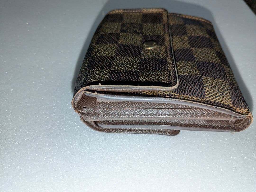 LOUIS VUITTON ダミエ 三つ折り財布 専用です。