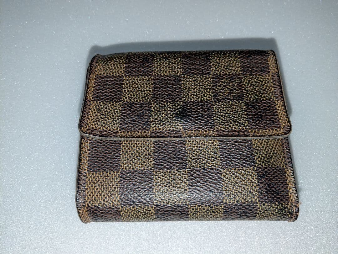 LOUIS VUITTON ダミエ 三つ折り財布 専用です。