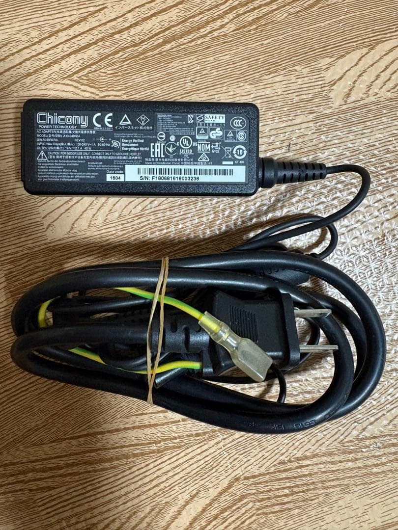ノートPC/i5-6200U/メモリ8G/ストレージ無し/OS無し/正常動作品