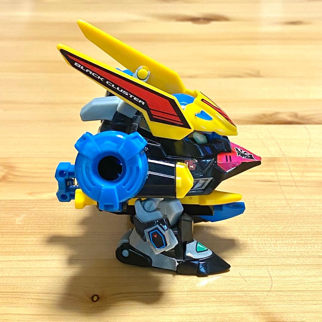 ビーダマン 爆外伝 ビーダアーマー ブラッククラスター A-08 ボンバーマン