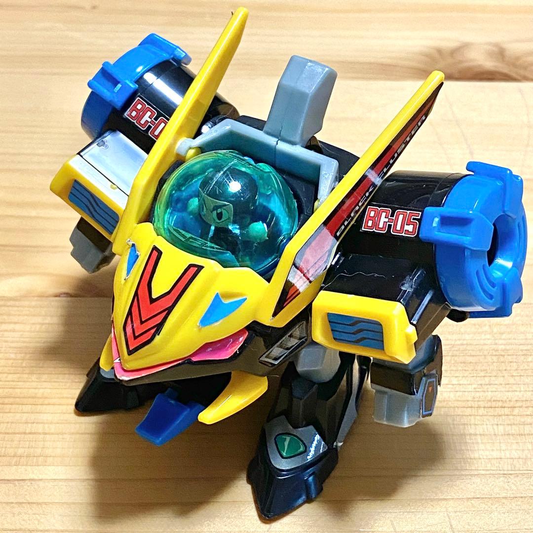 ビーダマン 爆外伝 ビーダアーマー ブラッククラスター A-08 ボンバーマン