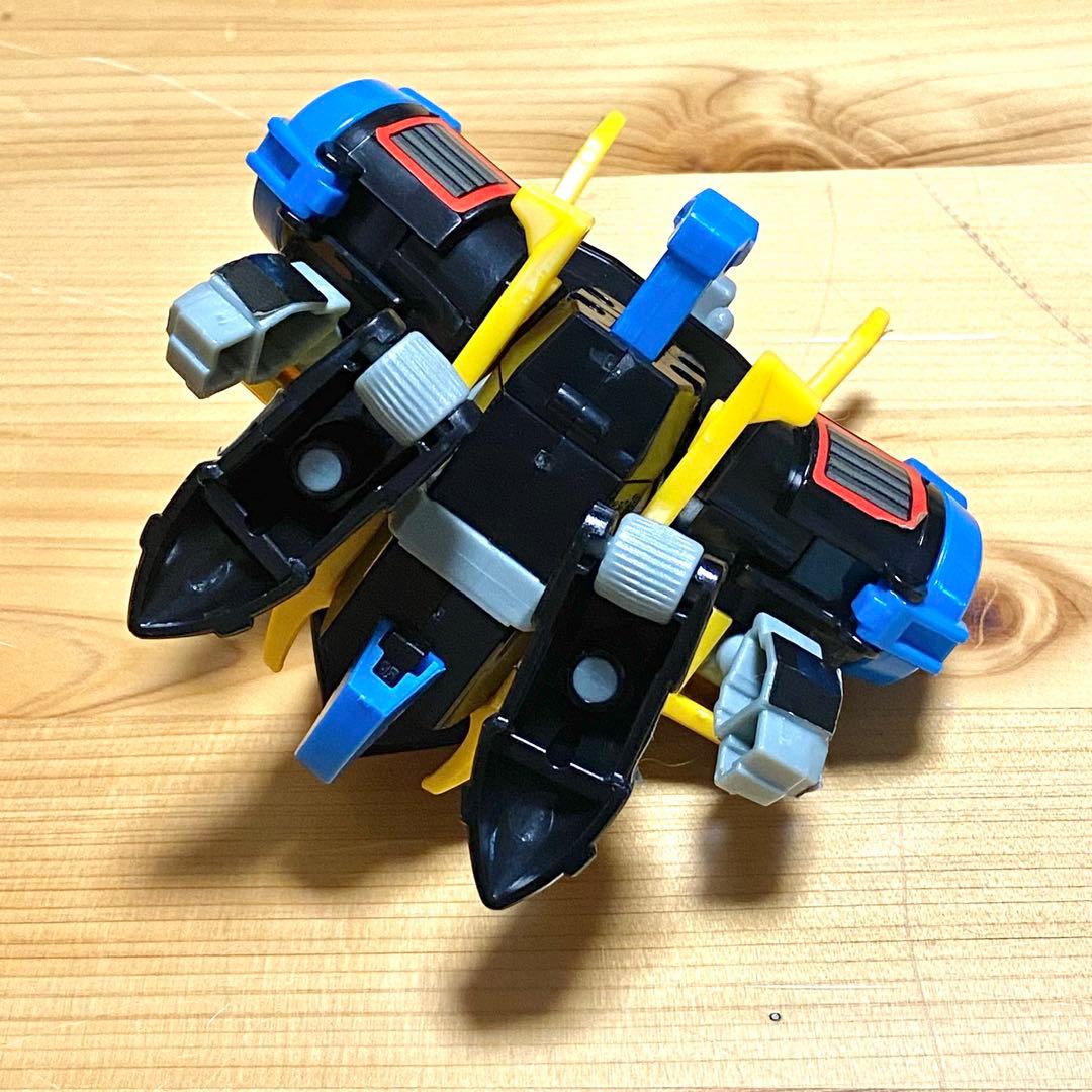ビーダマン 爆外伝 ビーダアーマー ブラッククラスター A-08 ボンバーマン