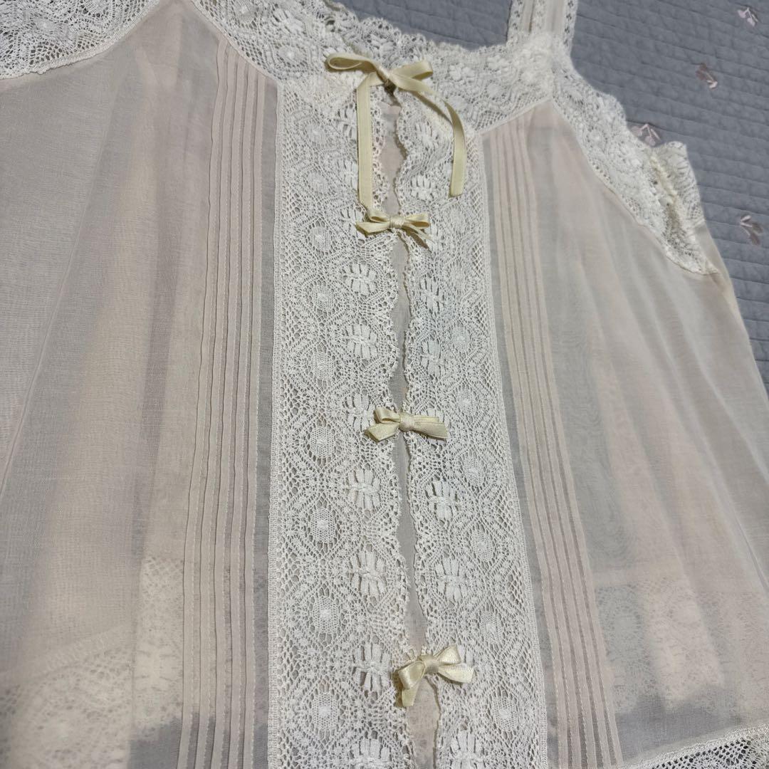 新品未使用☆Bilitis アイボリー シフォン キャミソール レース トップス