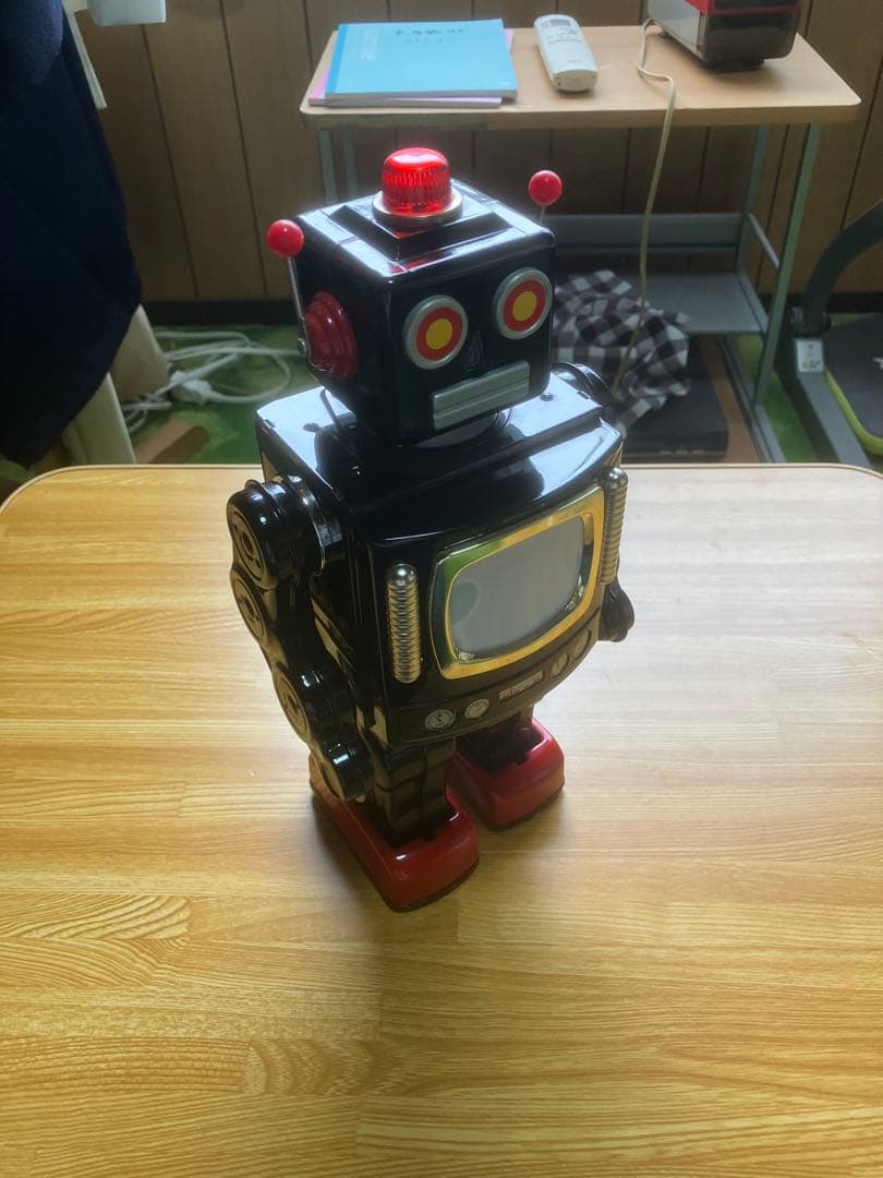 テレビロボット