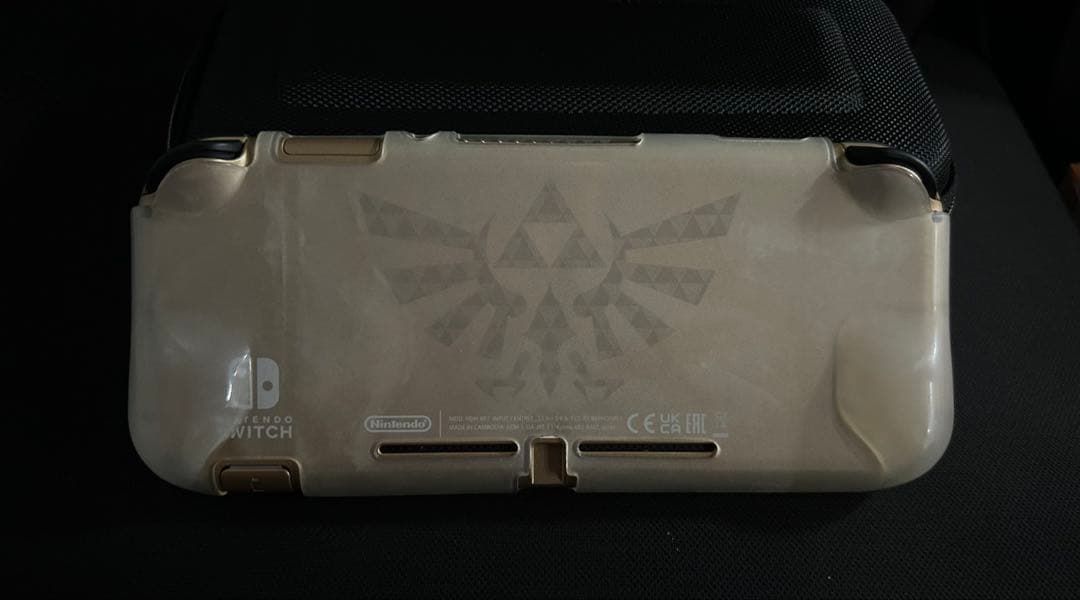 Nintendo Switch Lite ゼルダデザイン 本体　ゴールド