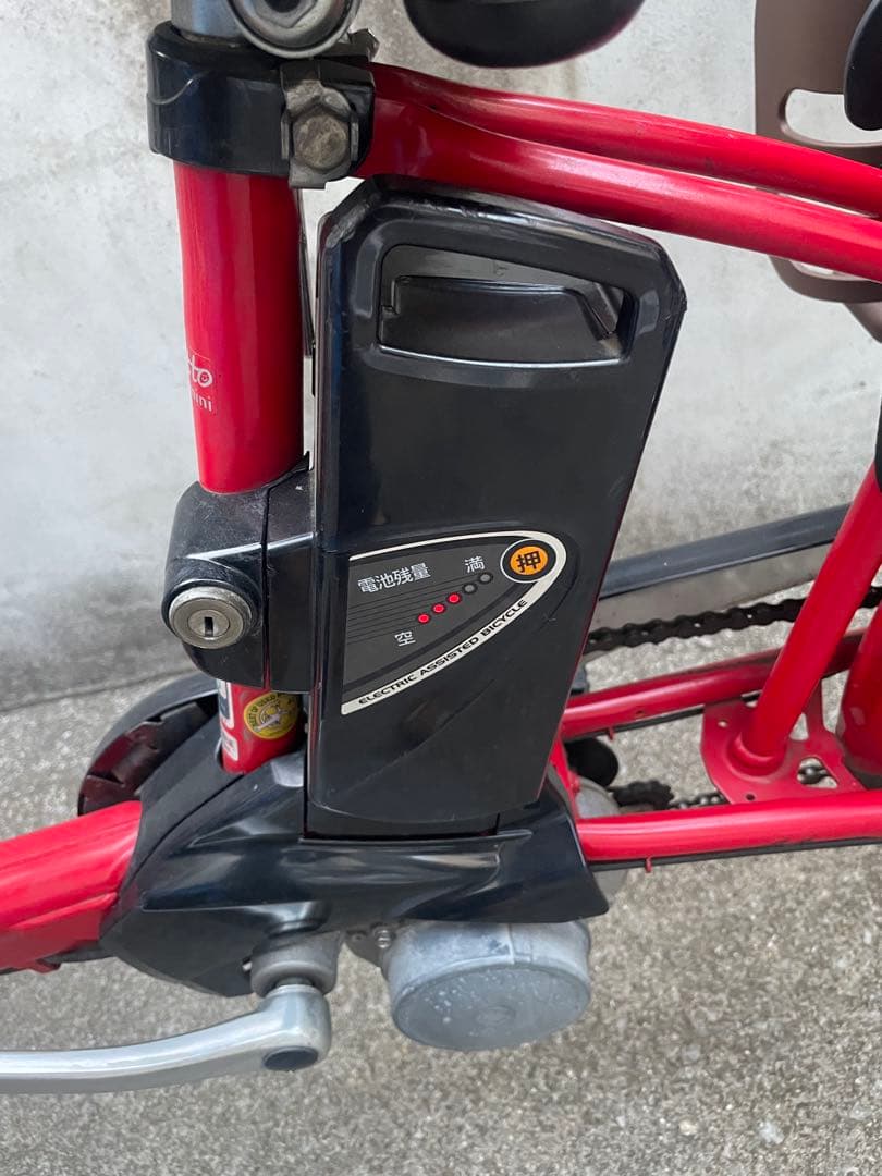【都内手渡し希望】パナソニック 電動自転車 ギュット gyutto充電器付