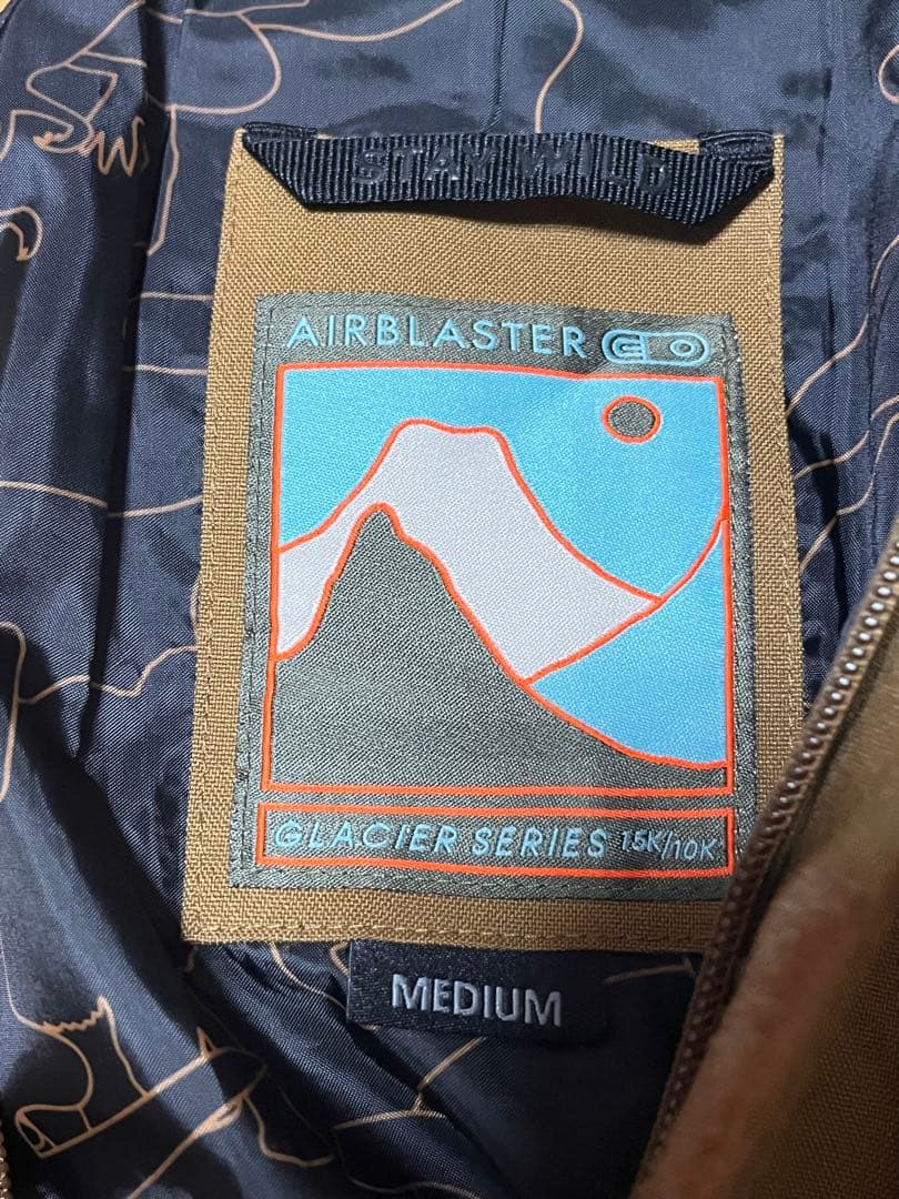 Quiksilver、airblasterスノボードウェア上下セット値下げ可