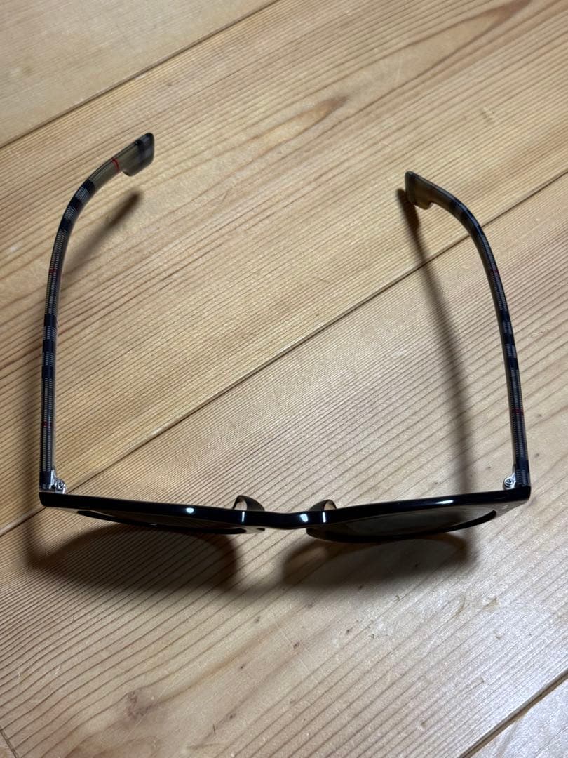 BURBERRY サングラス　BE4280