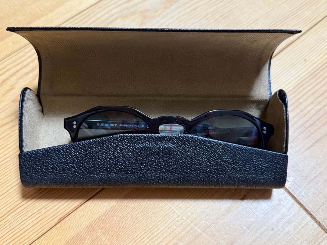 BURBERRY サングラス　BE4280
