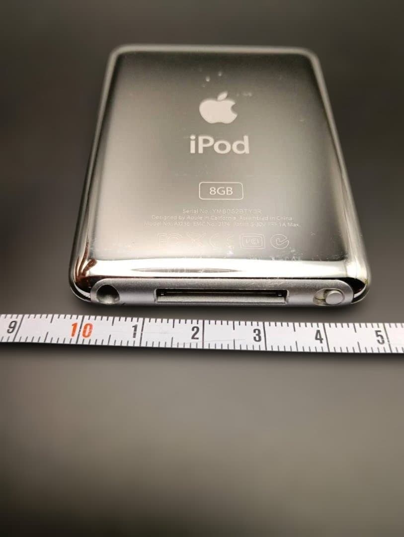 未*人様 Apple iPod 8GB シルバー