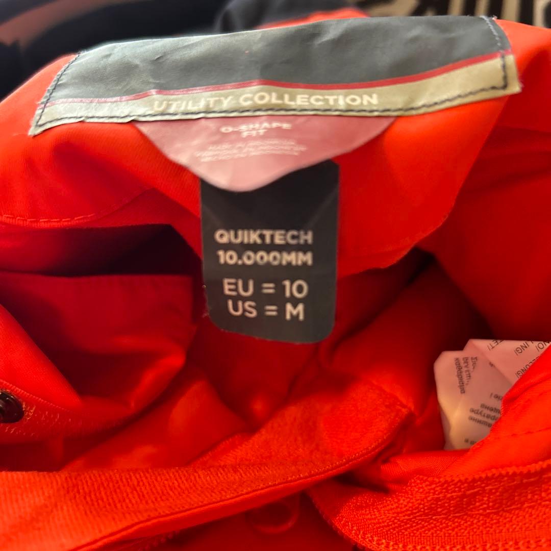 Mサイズ　Quiksilver 子供用 スノーボードウェア オレンジ