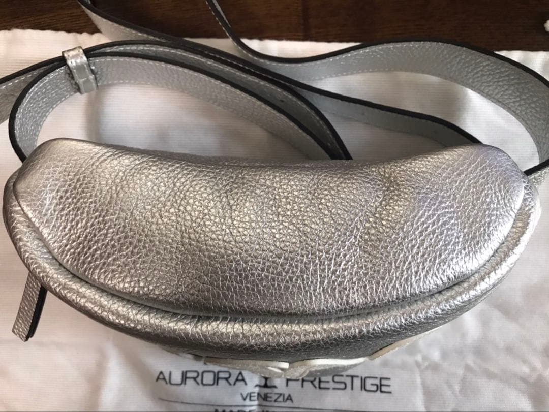 イシカワラボ　AURORA PRESTIGEボディバック