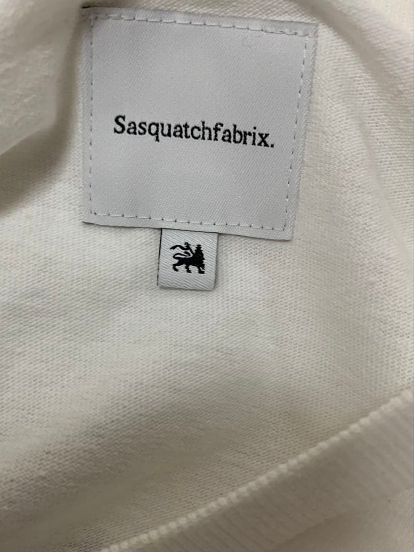 Sasquatchfabrix みんな平等 STRIKE T-SHIRT
