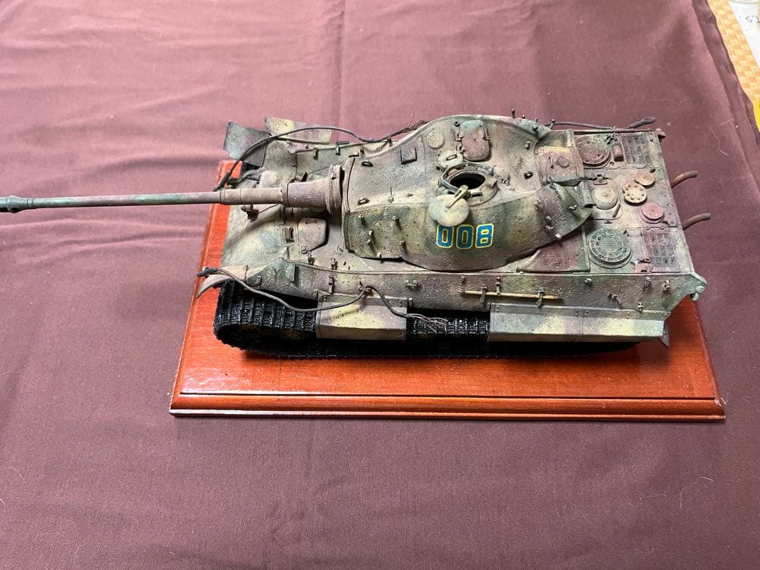 1/35 破壊されたキングタイガー戦車