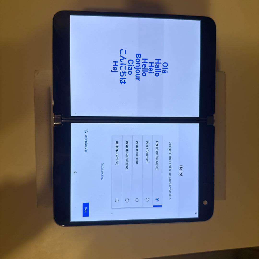 【動作品・美品】Microsoft Surface Duo 本体