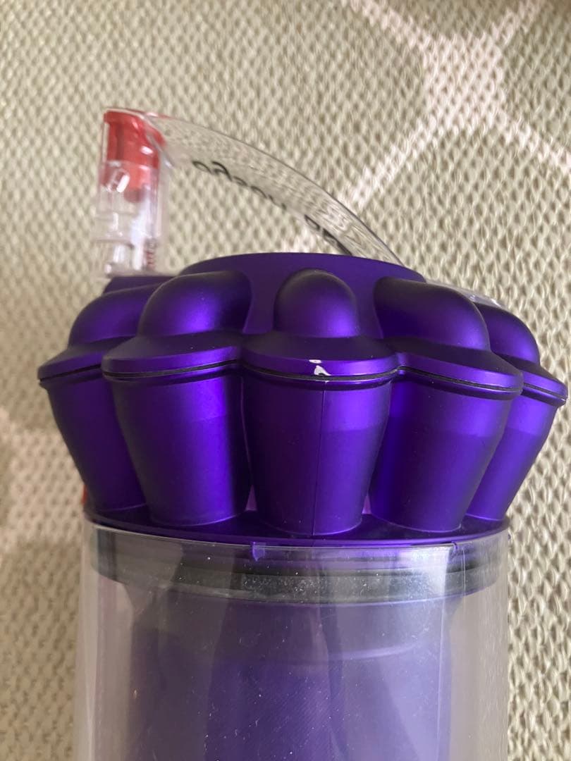 Dyson DC48 掃除機＋各種アタッチメント（動作確認、分解清掃済み）