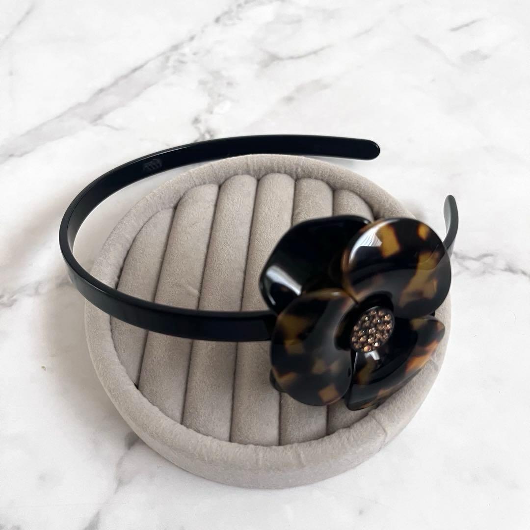 美品　ALEXANDRE DE PARIS カメリアカチューシャ　トーキョー