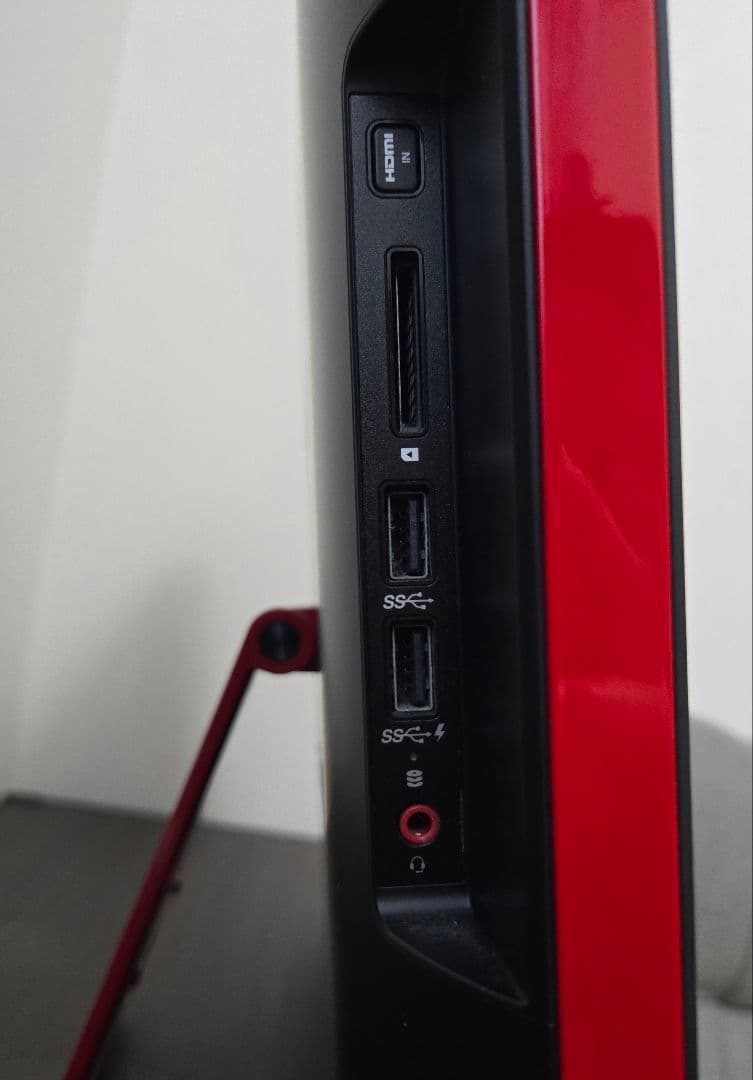オールインワンPC(一体型)　HP　ENVY　Beats エディション