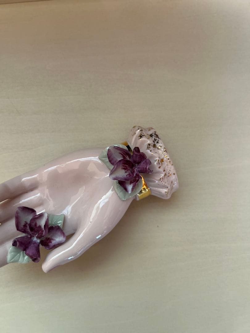 希少　陶器製手形小物入れ ハンドトレイ　スミレの花