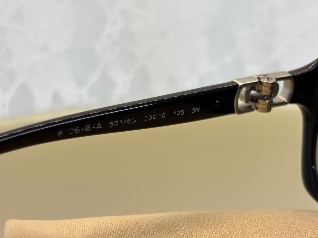 BVLGARI ラインストーンサングラスオシャレ　8106-B-A 501/8G