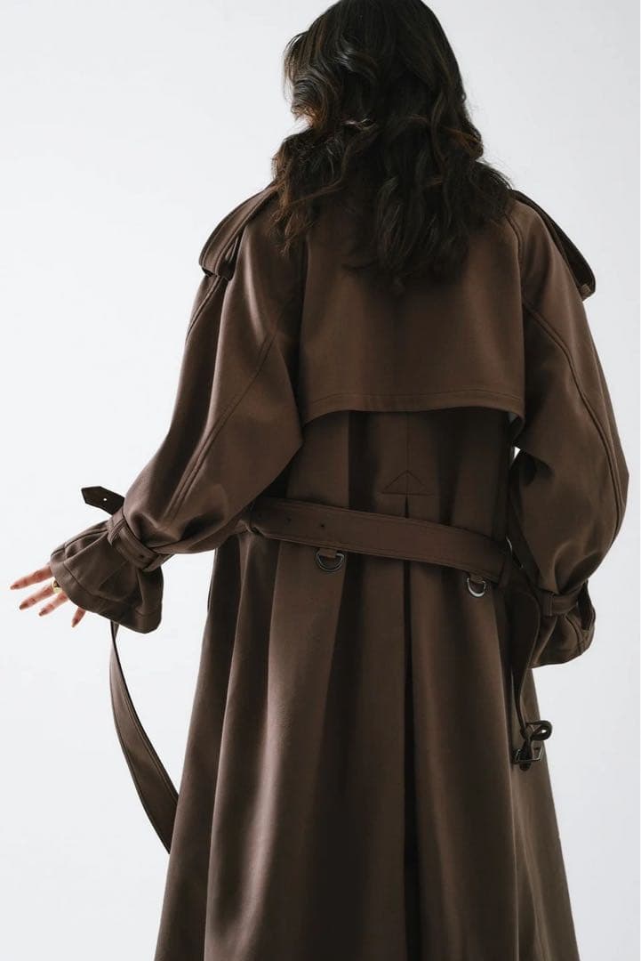 【☺︎】THE TOÉ Avignon Trench Coat